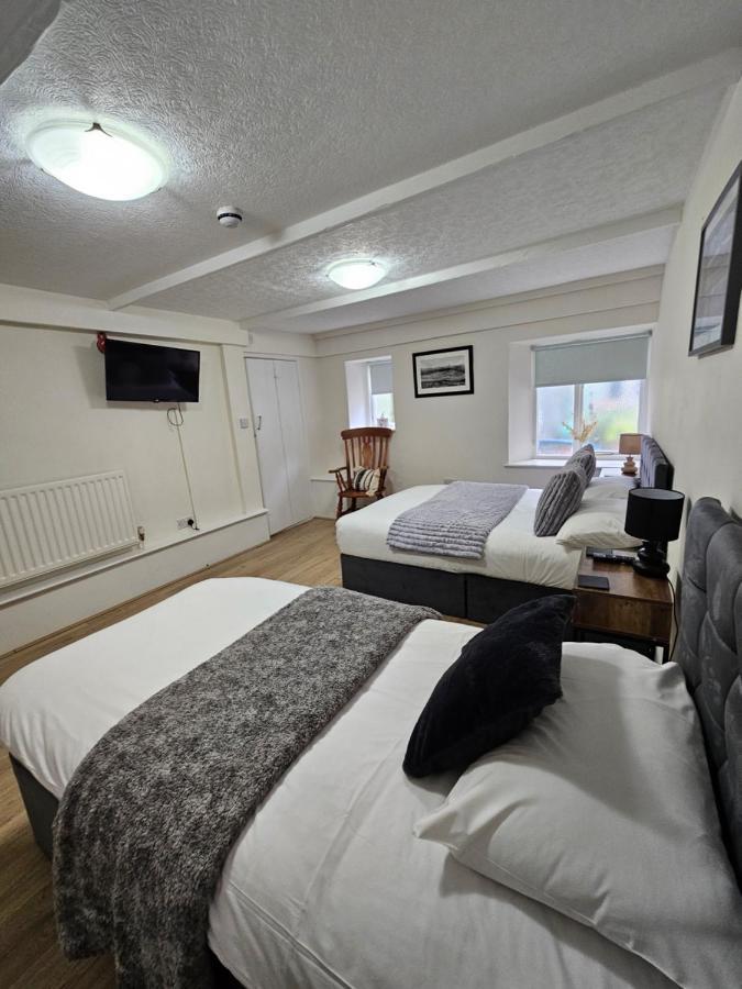 The Beacons Guest House Brecon Exterior photo