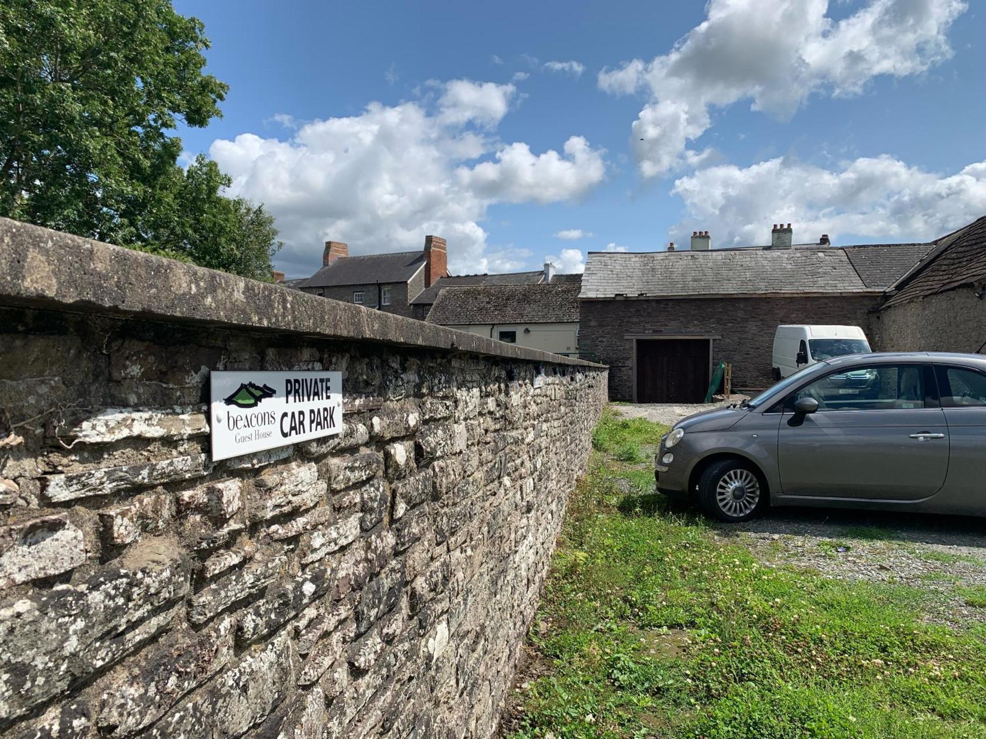 The Beacons Guest House Brecon Exterior photo