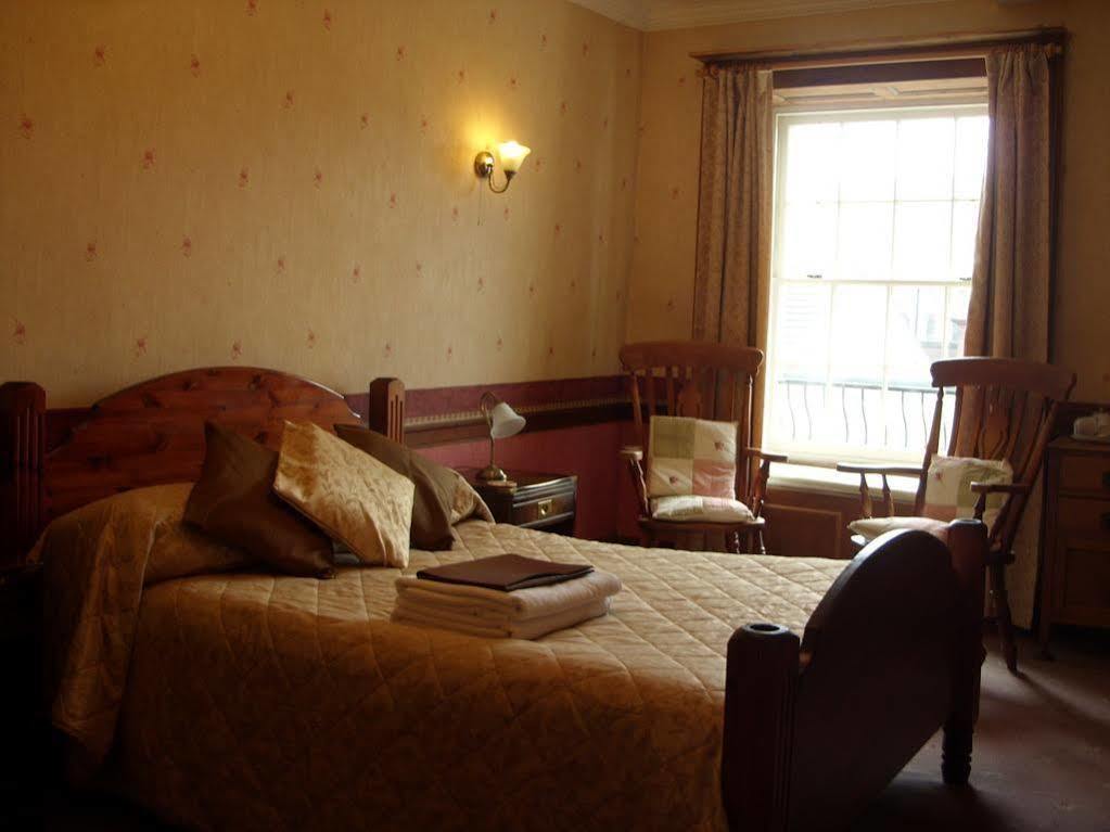 The Beacons Guest House Brecon Exterior photo